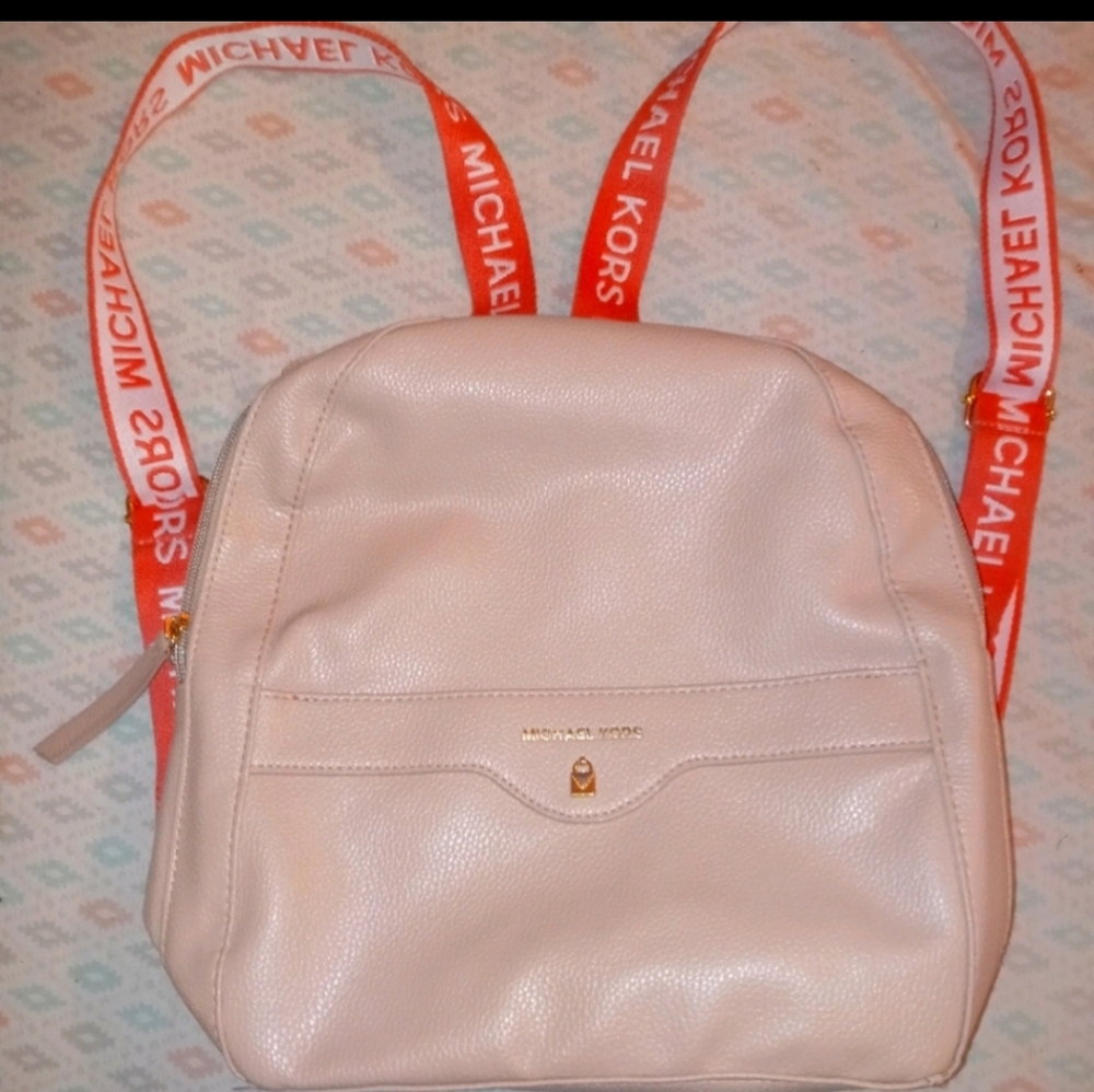 Michael kors bookbag